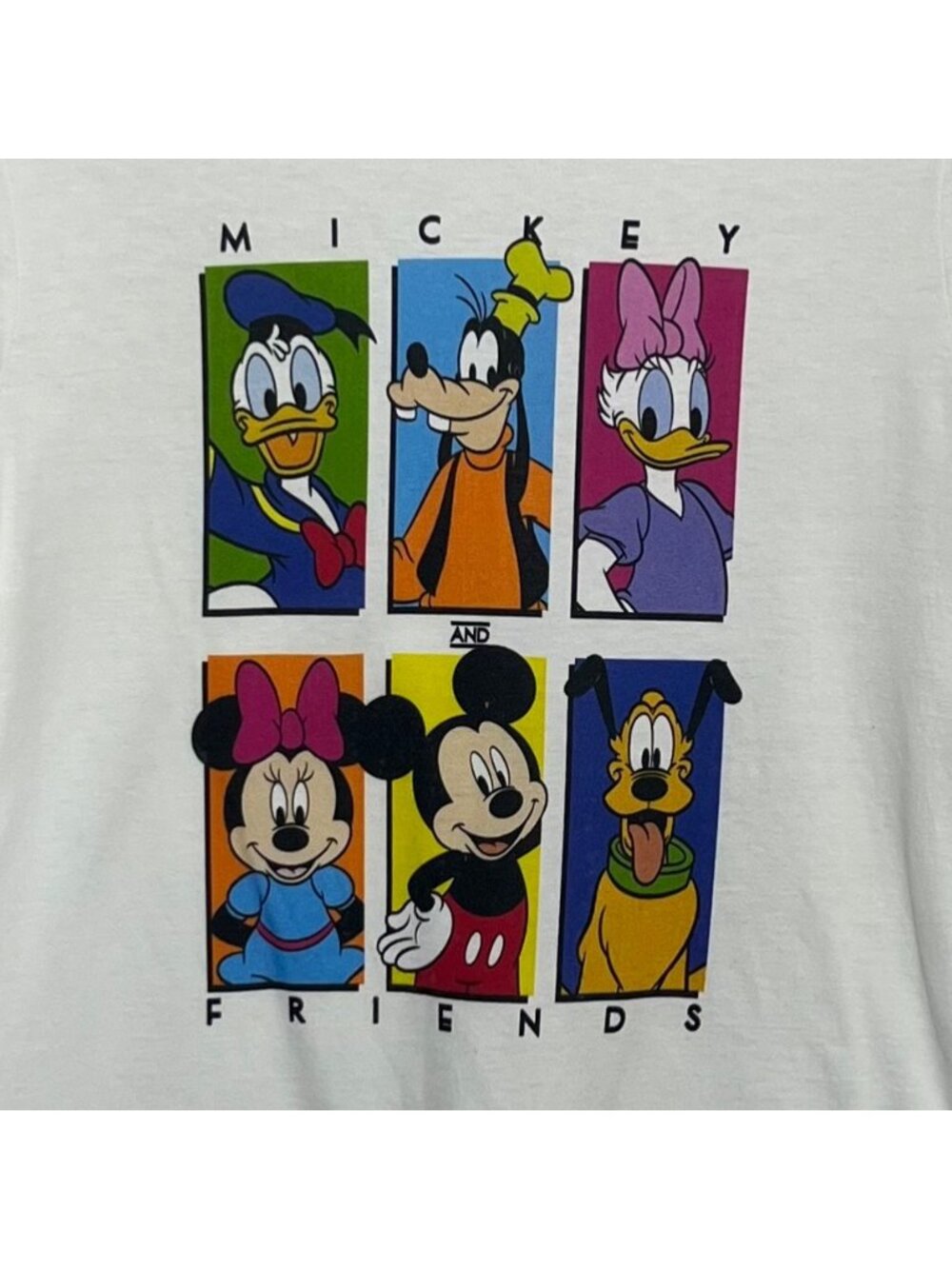 Disney Gildan Mickey & Friends Graphic Tshirt Womens Small White - Picture 5 of 10